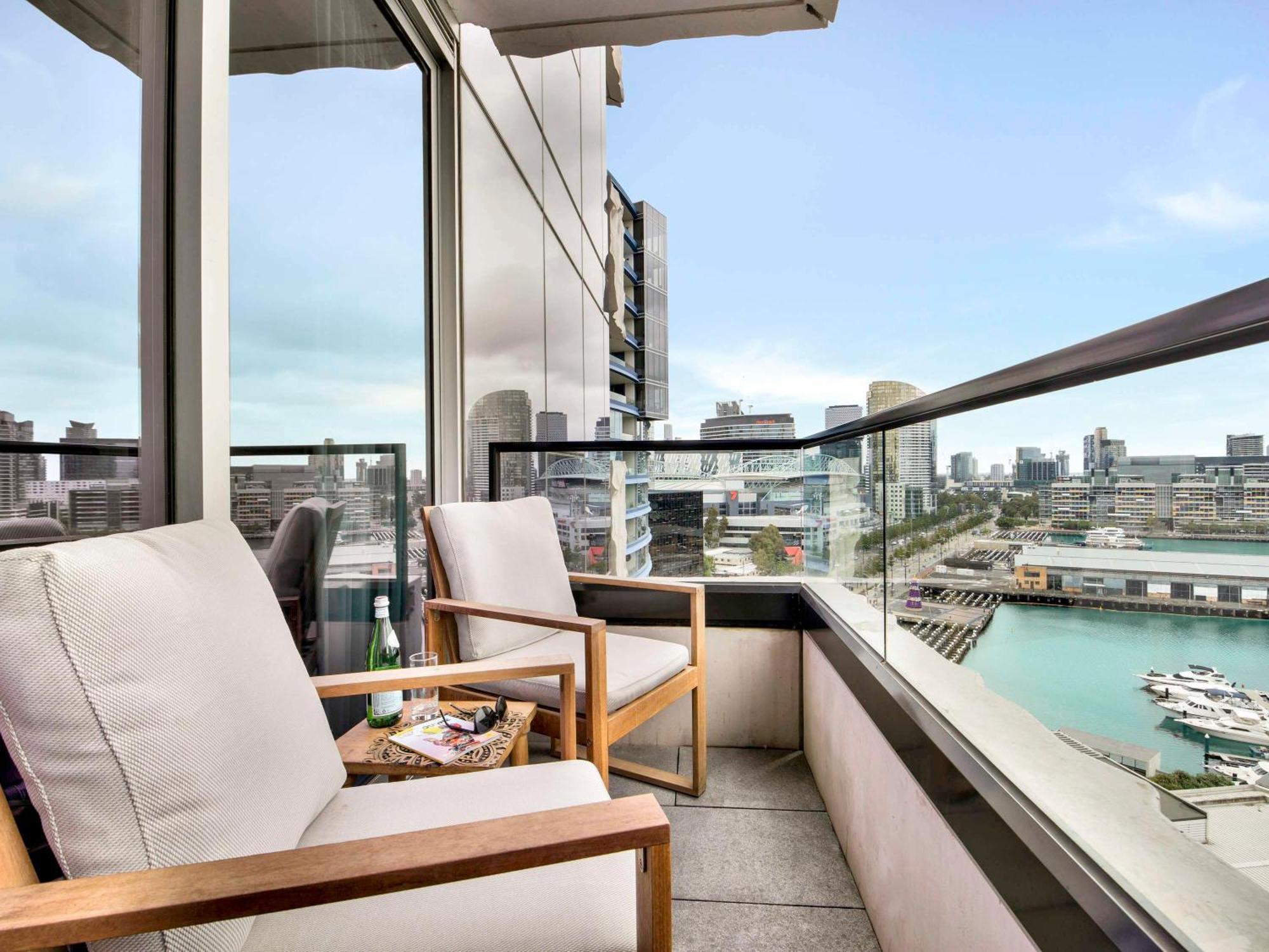 The Sebel Residences Melbourne Docklands Serviced Apartments Exterior foto